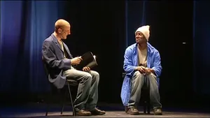 Vidéo humoristique sur le licenciement (Omar et Fred)